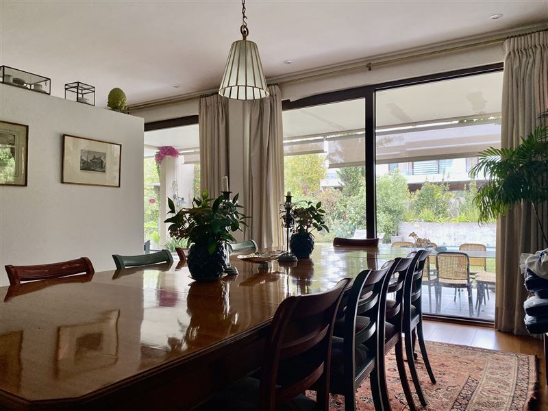 Venta Casa Poniente 4D en suite Walk-in cl&oacute;set 4B La Dehesa - Lo Barnechea
