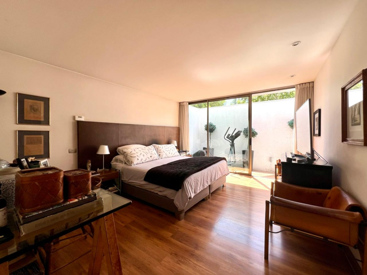 Venta Casa P 5D en suite Walk-in cl&oacute;set 5B 2E 1B Los Trapenses - Lo Barnechea