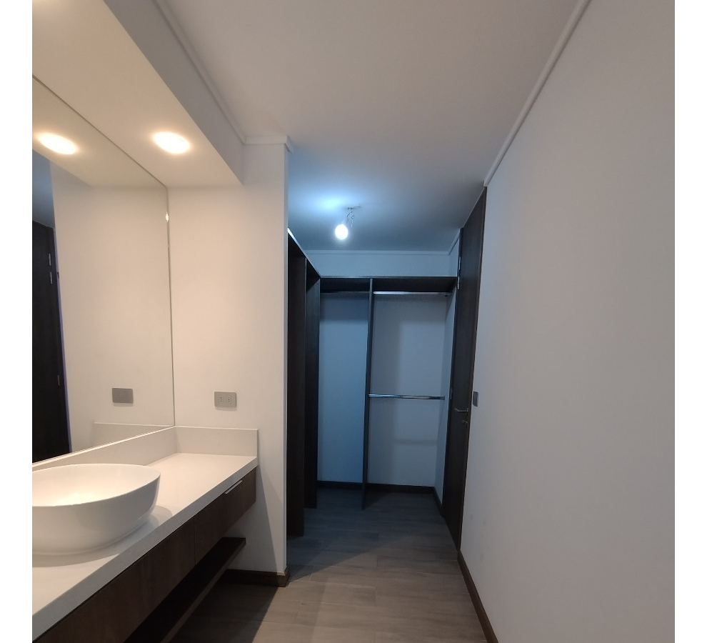 Venta Departamento SP 3D en suite Walk-in cl&oacute;set 3B Las Lilas - Providencia