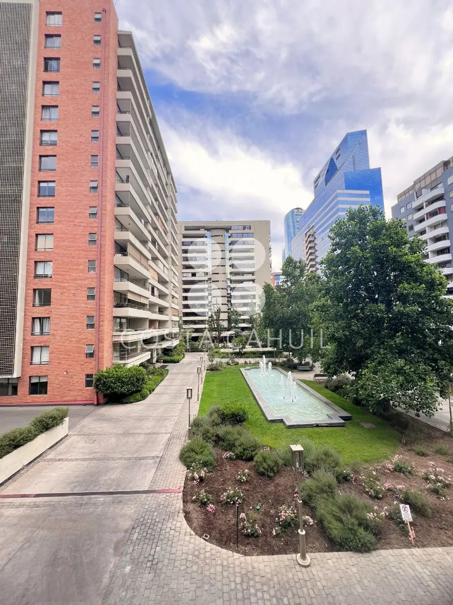 Arriendo Departamento S 1D en suite 1B 1E Centro Financiero - Las Condes