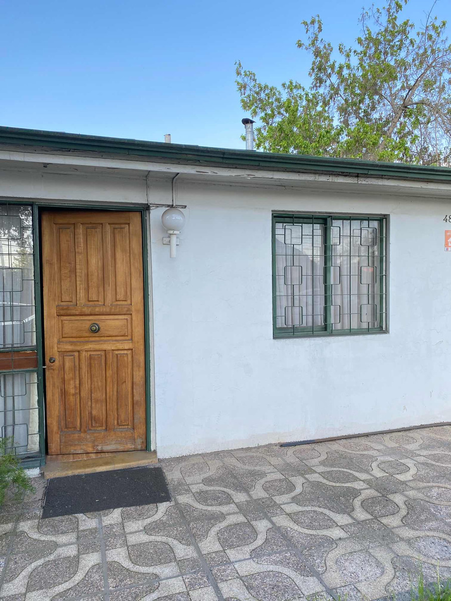 Venta Casa 3D 1B 2E Las Lilas - Providencia