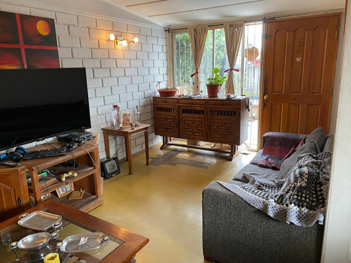 Venta Casa NO 4D 2B 2E 1B Rotonda Atenas - Las Condes