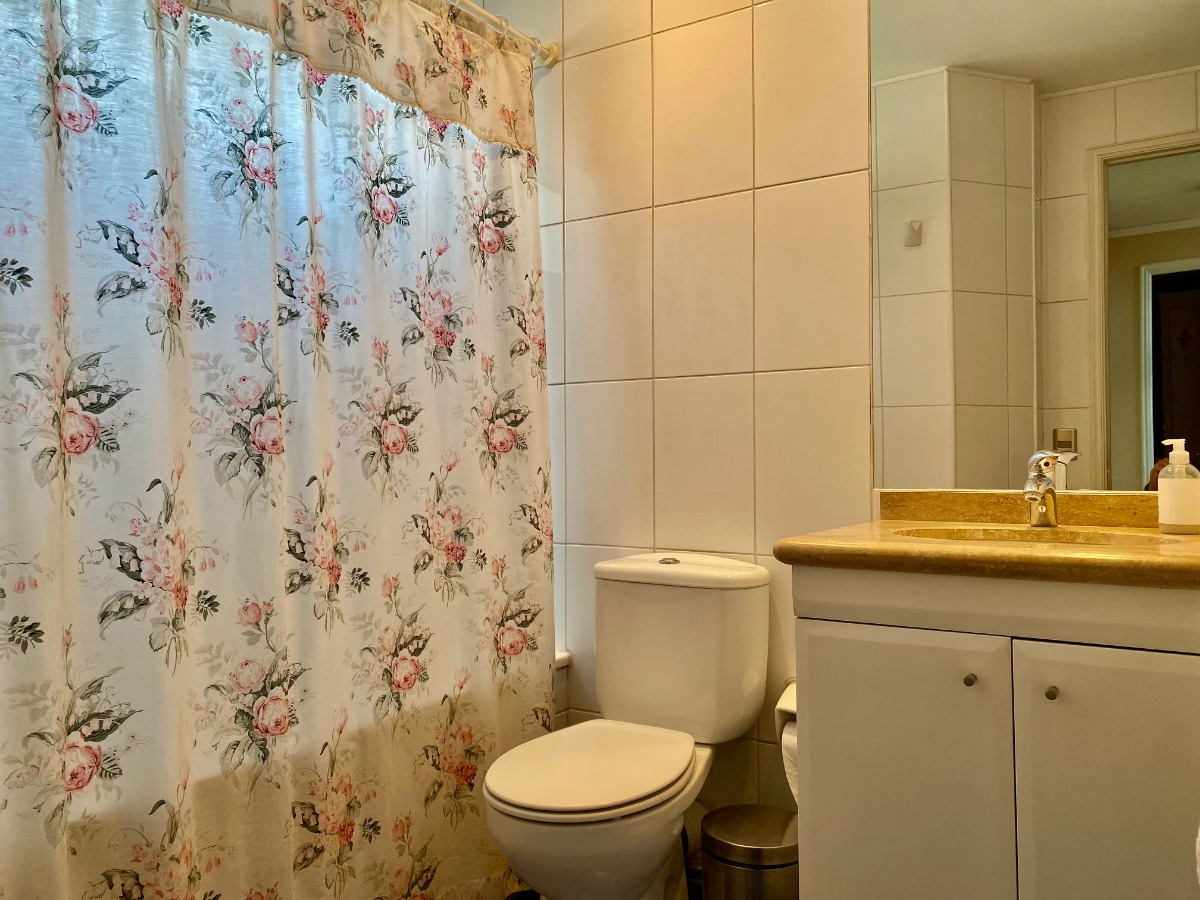 Venta Casa P 5D en suite Walk-in cl&oacute;set 5B 2E 1B Los Trapenses - Lo Barnechea