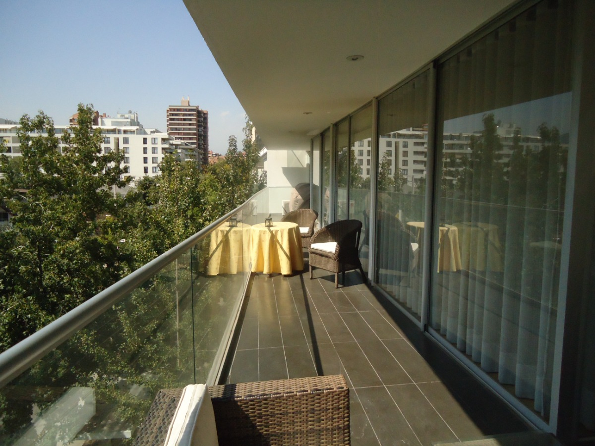 Arriendo Departamento N 4D en suite Walk-in cl&oacute;set 4B 2E 1B P&iacute;o XI - Vitacura