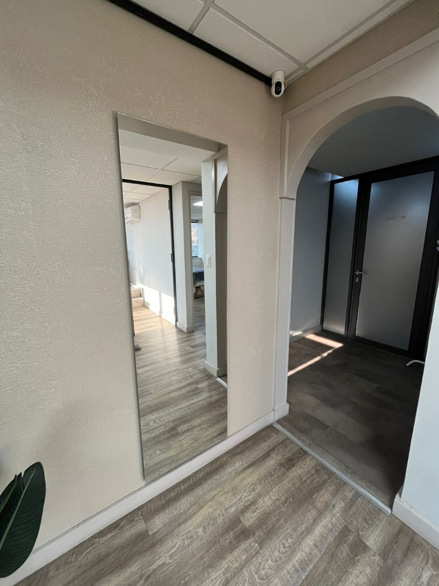 Arriendo Oficina 2B Pedro de Valdivia - Providencia