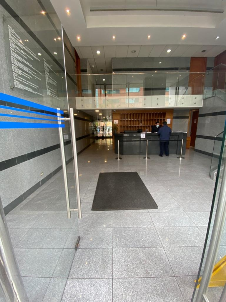 Arriendo Oficina 2B 1E 1B Metro Escuela Militar - Las Condes