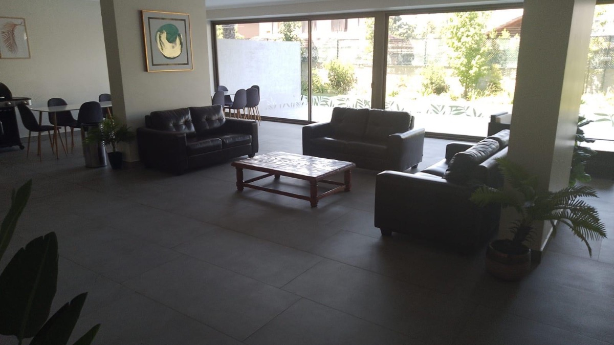 Arriendo Departamento O 2D en suite Walk-in cl&oacute;set 2B 1E Metro Sim&oacute;n Bolivar - La Reina