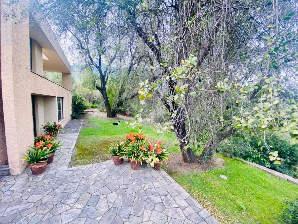 Venta Casa NO 5D en suite Walk-in cl&oacute;set 4B 6E 1B Juan XXIII - Vitacura