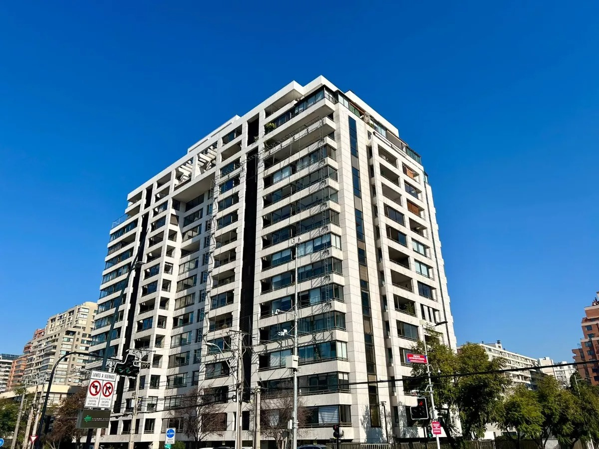 Venta Departamento SO 4D en suite Walk-in cl&oacute;set 3B 2E 1B Metro Escuela Militar - Las Condes