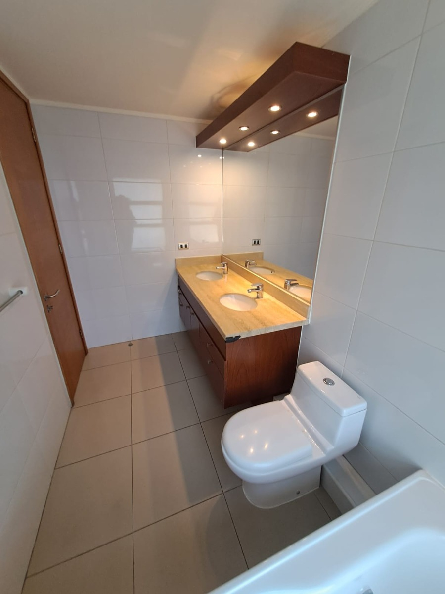 Arriendo Departamento NO 3D en suite Walk-in cl&oacute;set 3B 2E 1B Parque Arauco - Las Condes