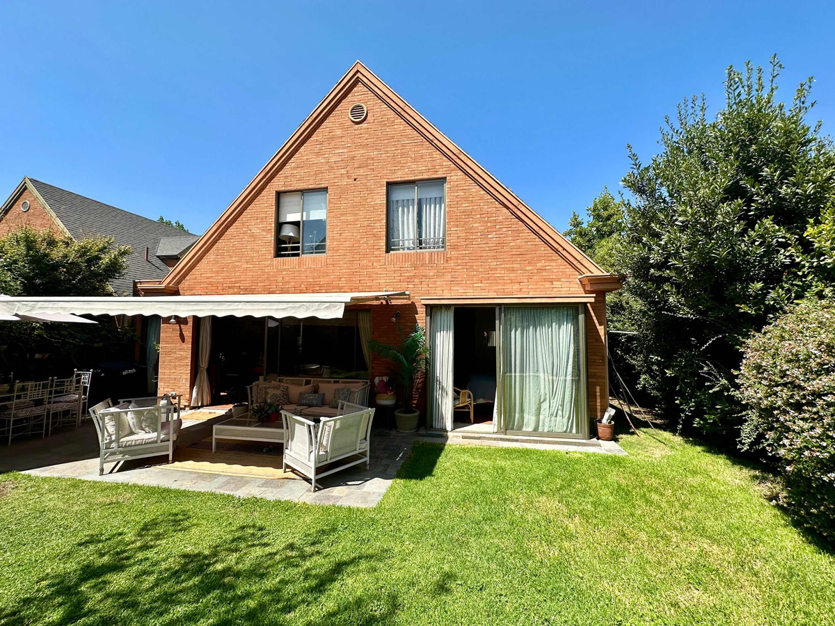 Venta Casa 6D La Dehesa - Lo Barnechea