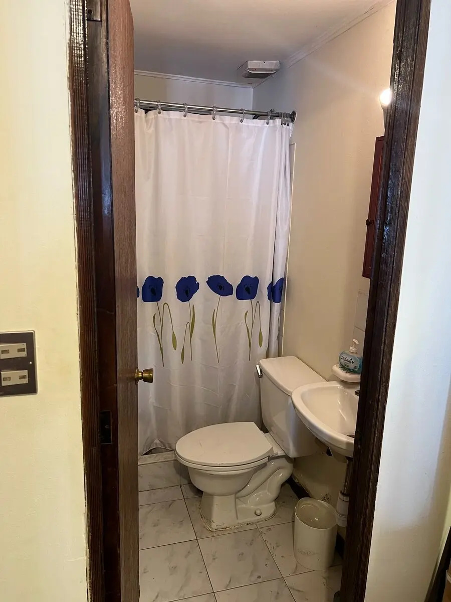 Venta Casa NO 4D en suite Walk-in cl&oacute;set 3B 2E 1B Alto Las Condes - Las Condes