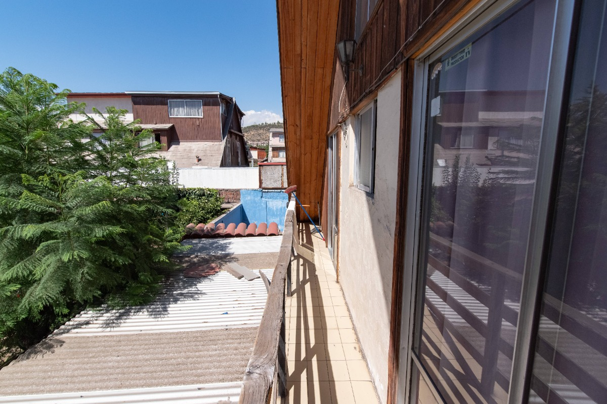 Venta Casa P 4D 2B 2E 1Bd Col&oacute;n Oriente - Vital Apoquindo - Las Condes