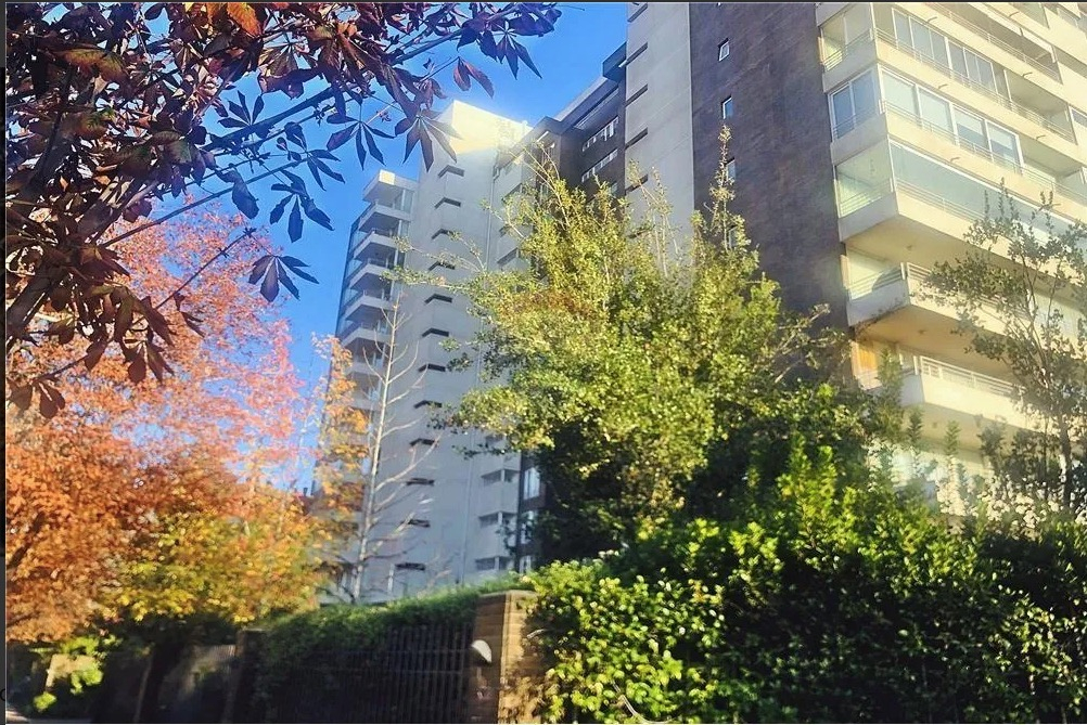 Venta Departamento SO 2D en suite Walk-in cl&oacute;set 2B 1E 1B Los Leones - Providencia