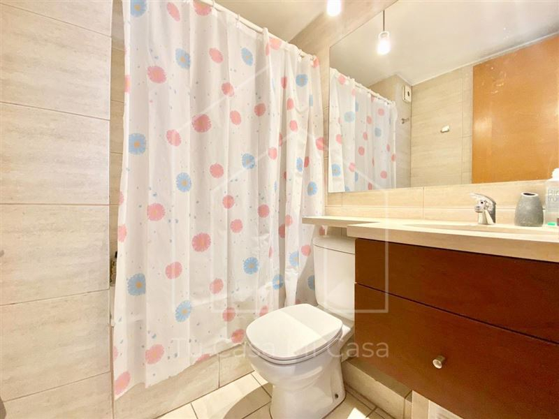 Arriendo Departamento 2D en suite 2B 2E Metro Escuela Militar - Las Condes