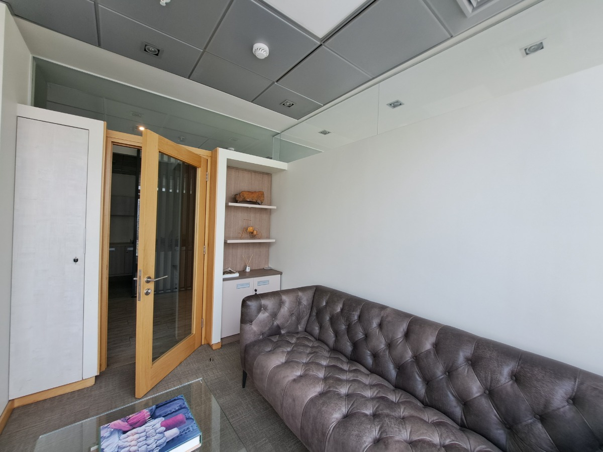 Venta Oficina SO 3B 6E 1B Parque Bicentenario - Vitacura