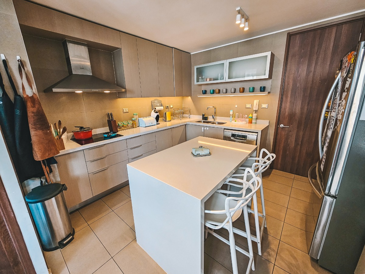 Venta Departamento SO 3D en suite Walk-in cl&oacute;set 3B 2E 1B Parque Arauco - Las Condes