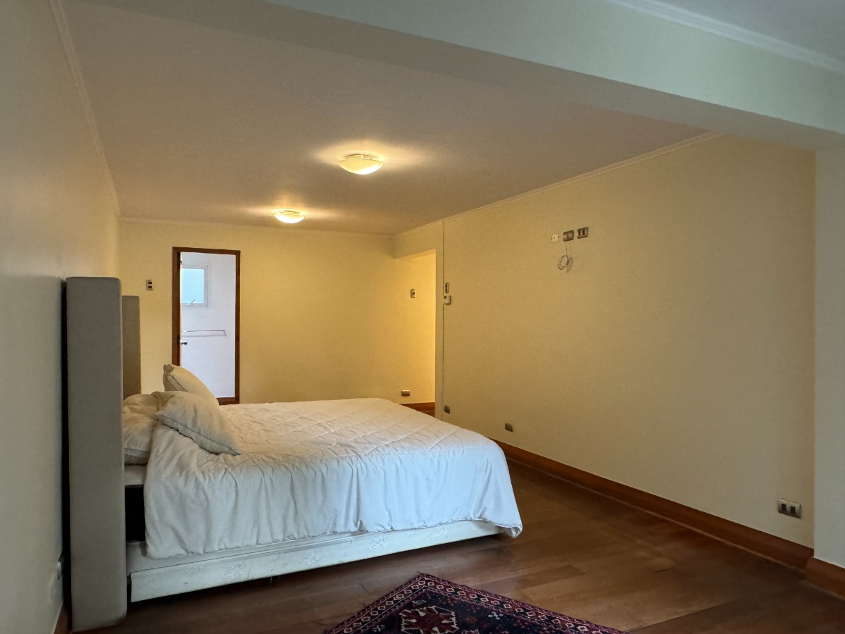 Venta Casa 3D 3B 3E 1B Mall Sport - Las Condes