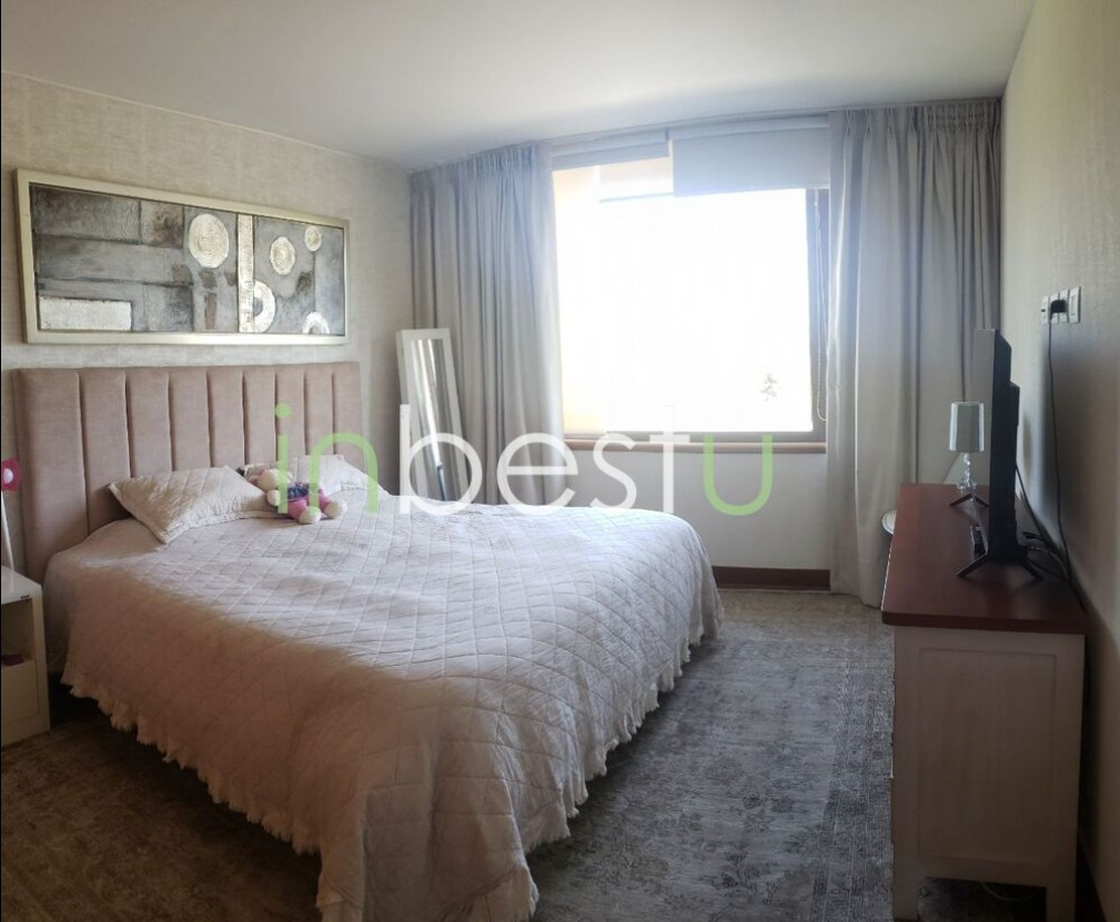 Venta Casa NP 7D en suite Walk-in cl&oacute;set 6B 8E 1B Santa Mar&iacute;a de Manquehue - Vitacura