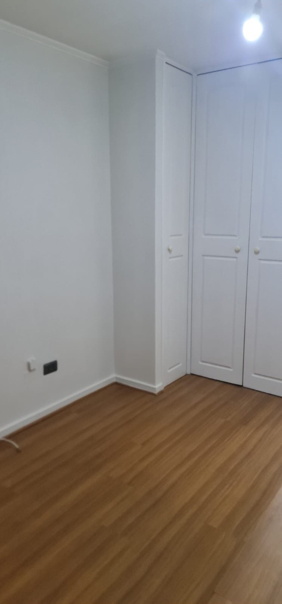 Venta Departamento O 1D en suite 1B 1E 1B Metro Sim&oacute;n Bolivar - La Reina
