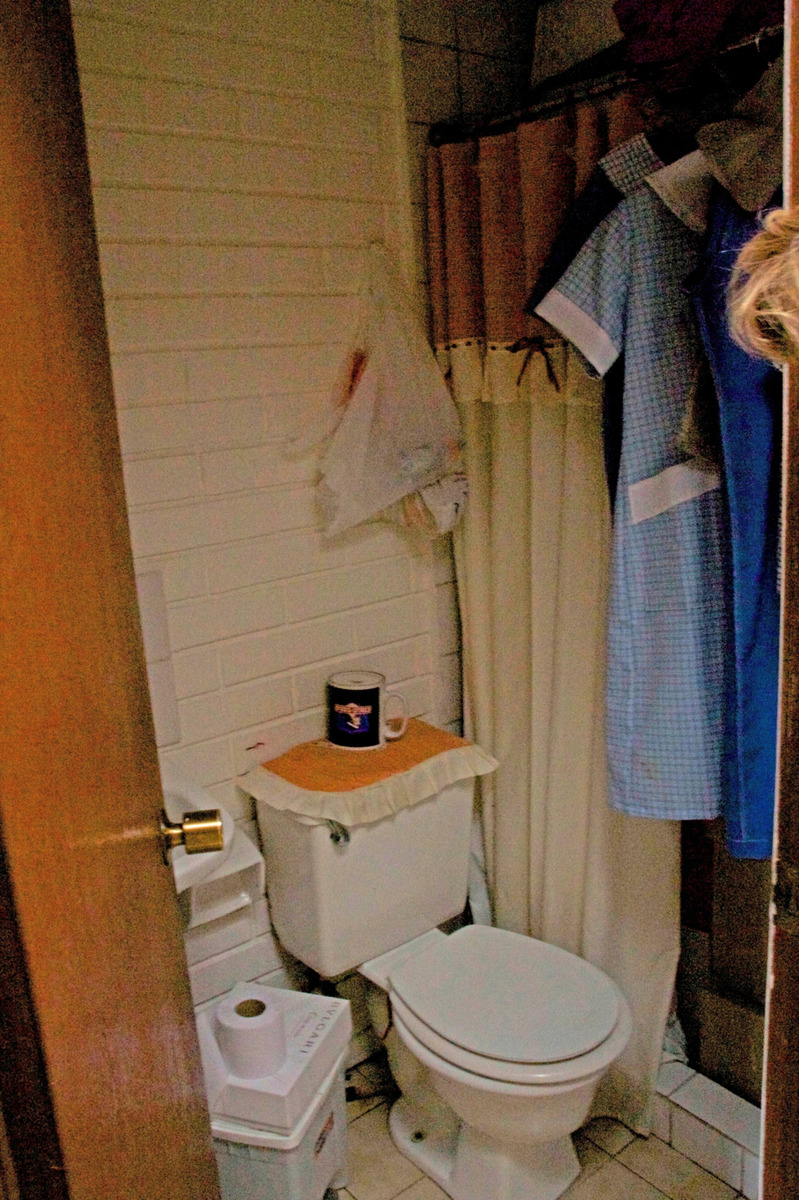 Arriendo Casa 5D 3B 2E 1B Los Dominicos - Las Condes