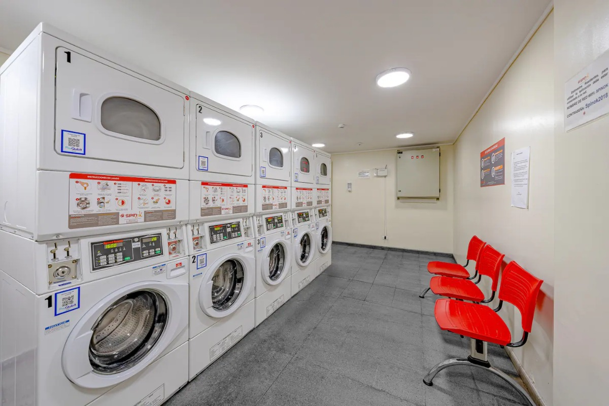 Arriendo Departamento 1D en suite 1B 1E 1B Barrio El Golf - Las Condes