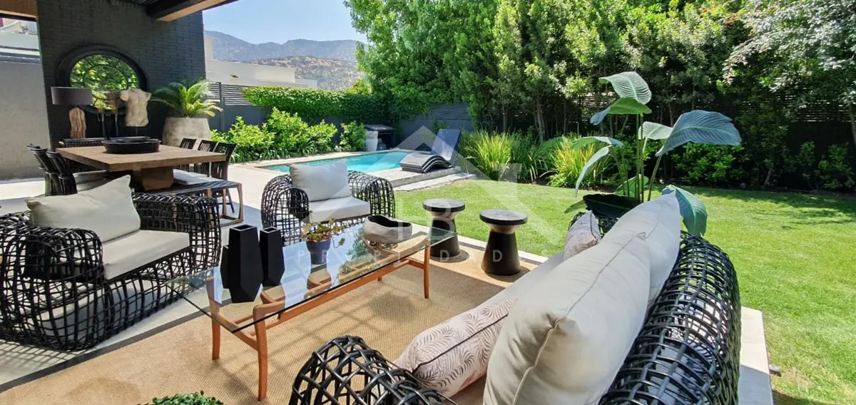 Venta Casa NO 5D en suite Walk-in cl&oacute;set 5B 3E 1B Los Trapenses - Lo Barnechea