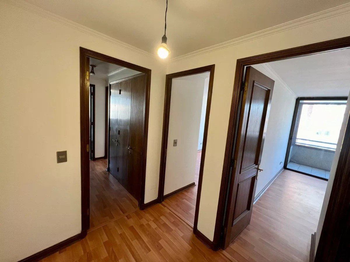 Venta Departamento SO 4D en suite Walk-in cl&oacute;set 3B 2E 1B Metro Escuela Militar - Las Condes