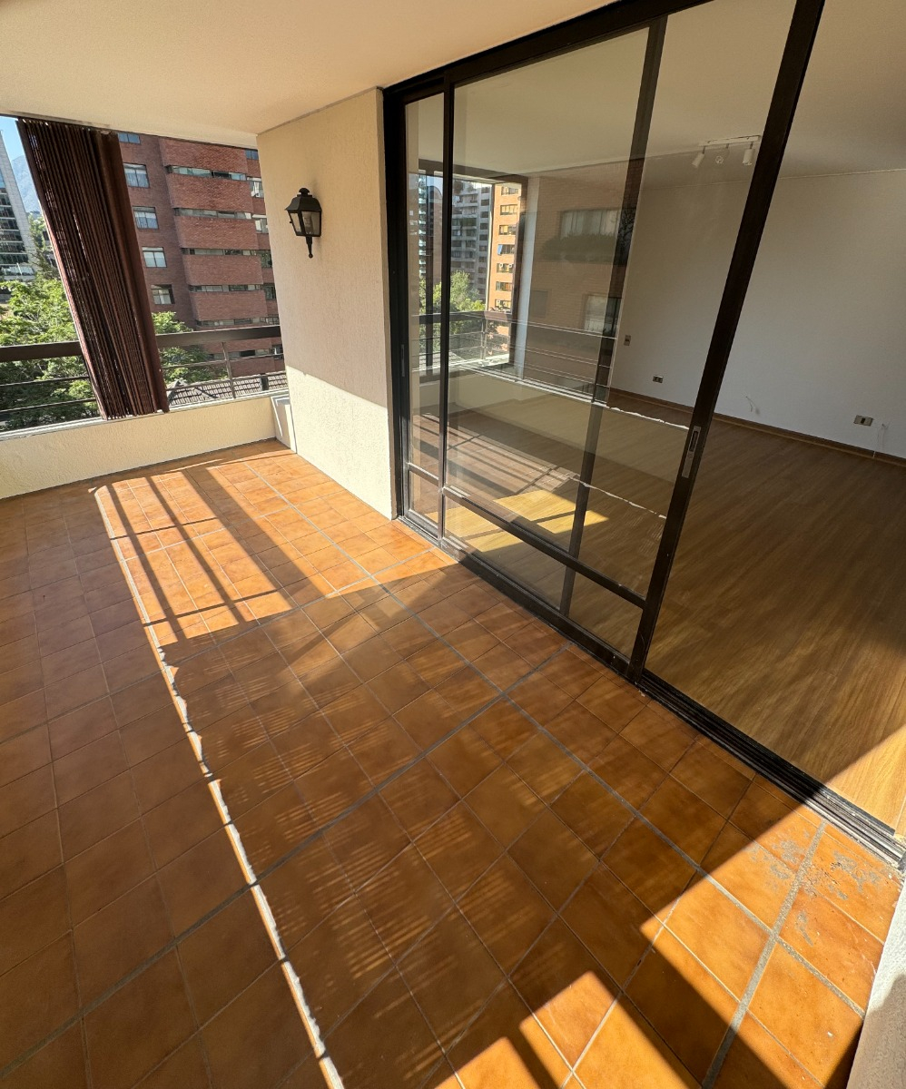 Arriendo Departamento 3D Barrio El Golf - Las Condes