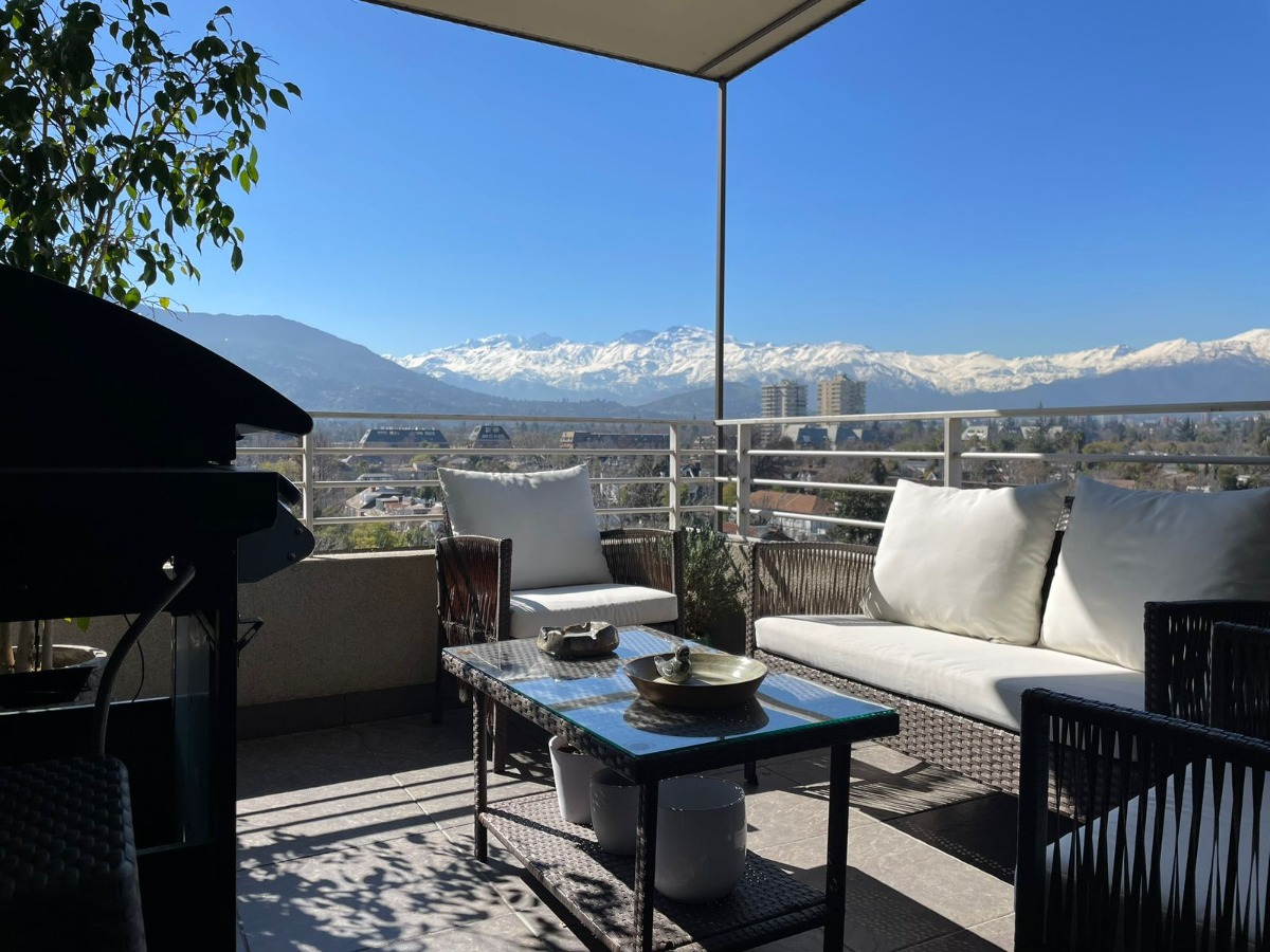 Arriendo Departamento NO 4D en suite Walk-in cl&oacute;set 3B 2E 1B Borde R&iacute;o - Casa Piedra - Vitacura