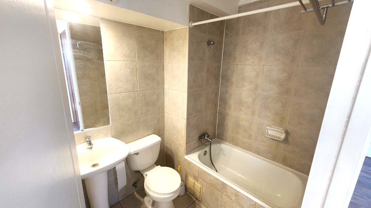 Arriendo Departamento NP 3D en suite 2B 1E 1B Juan G&oacute;mez Millas - &Ntilde;u&ntilde;oa