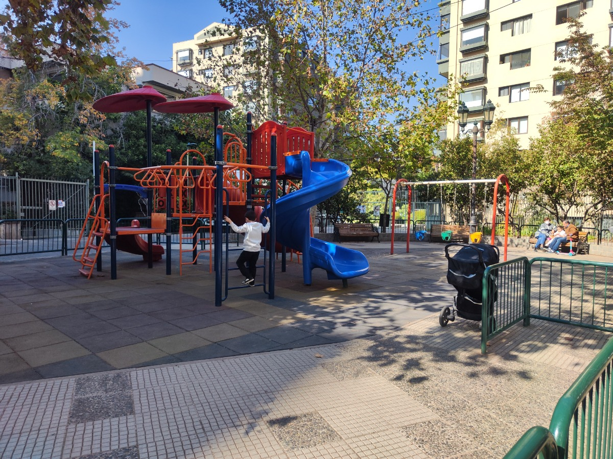 Venta Departamento SO 3D en suite Walk-in cl&oacute;set 2B 1E 1B Vaticano - Las Condes