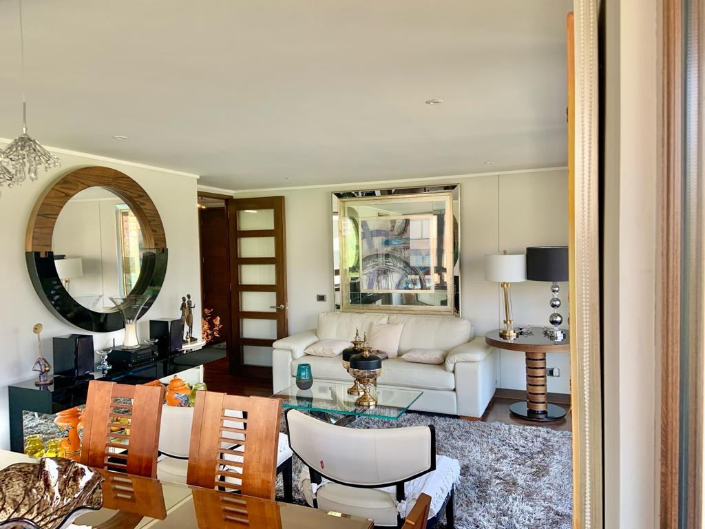 Venta Departamento O 3D en suite Walk-in cl&oacute;set 3B 1E 1B Barrio El Golf - Las Condes