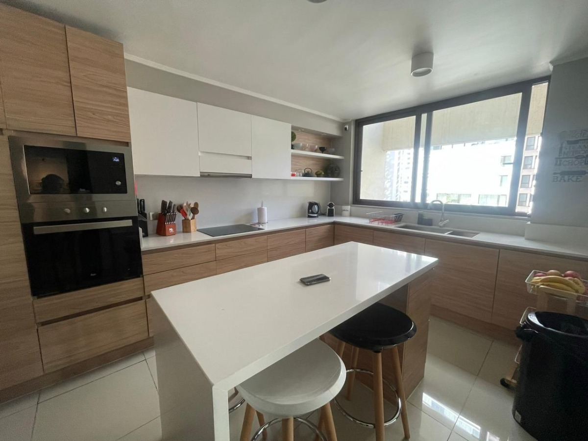 Venta Departamento NO 3D en suite Walk-in cl&oacute;set 3B 2E 1B Tabancura - Vitacura