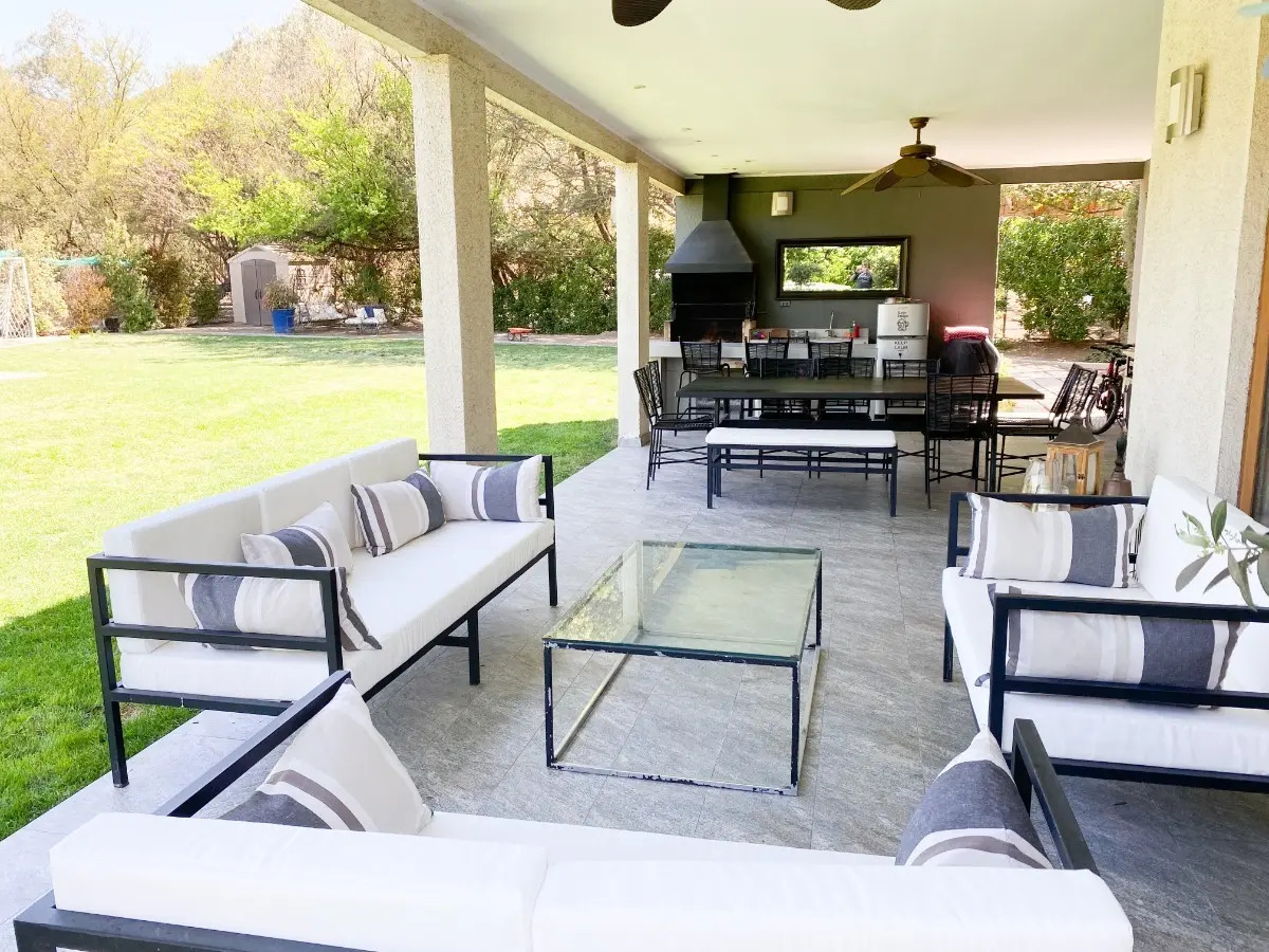 Venta Casa O 4D en suite Walk-in cl&oacute;set 4B 2E Chicureo - Colina