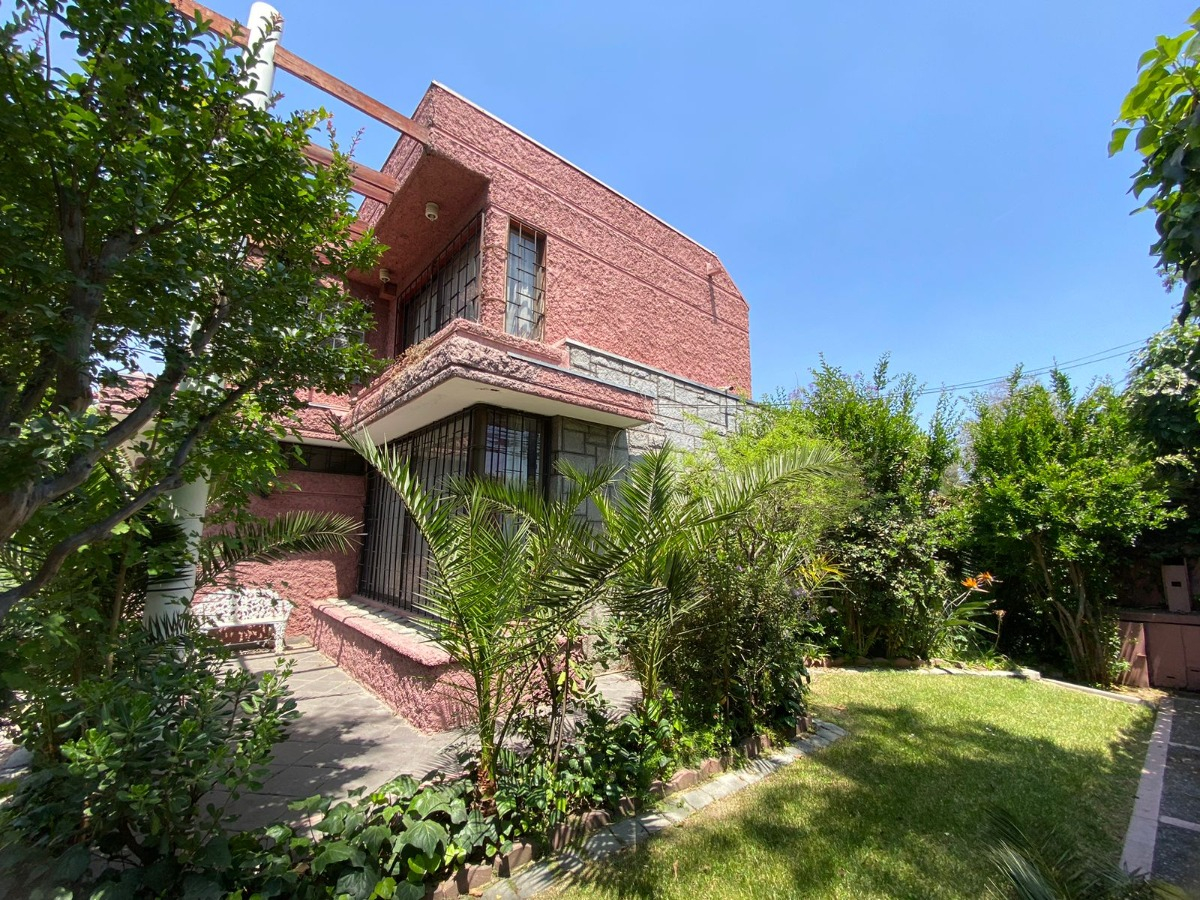 Arriendo Casa NP 5D Walk-in cl&oacute;set 4B 5E 1B Parque Bot&aacute;nico - &Ntilde;u&ntilde;oa