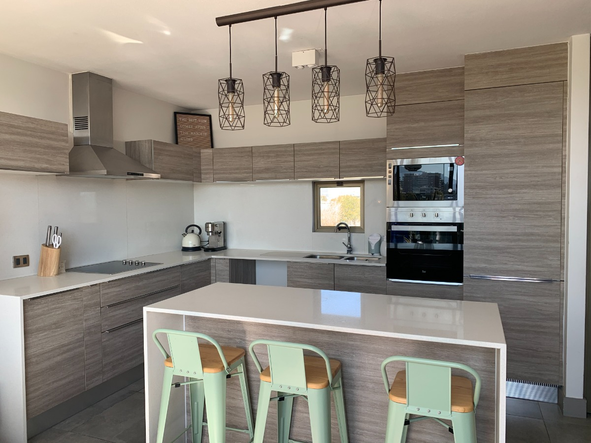 Arriendo Departamento NO 2D en suite Walk-in cl&oacute;set 2B 1E 1B Campus Oriente - Providencia