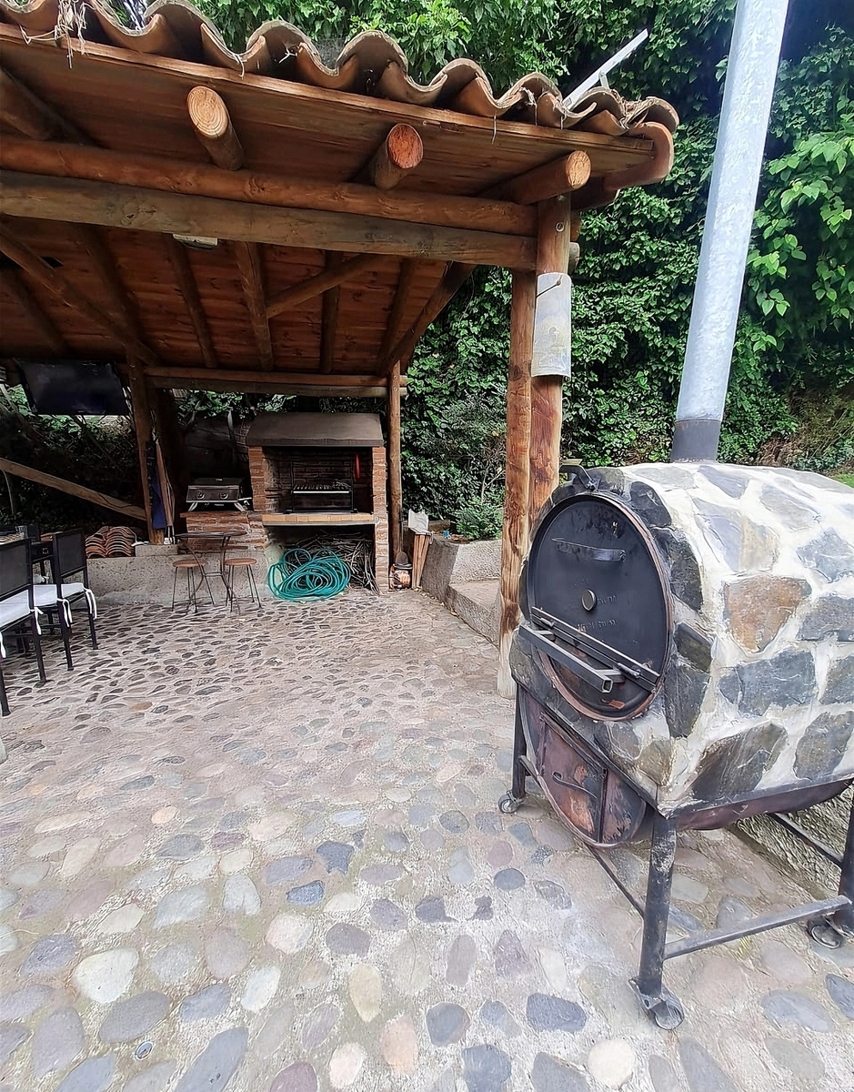 Venta Casa 5D 4B 5E Carlos Ossand&oacute;n - La Reina