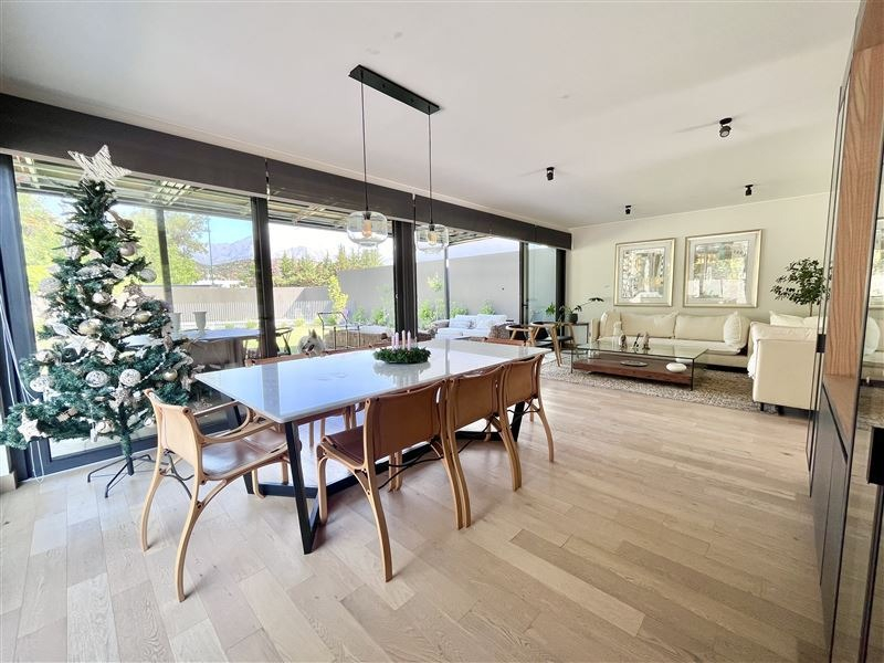 Venta Casa O 4D en suite Walk-in cl&oacute;set 4B 4E Valle Escondido - Lo Barnechea