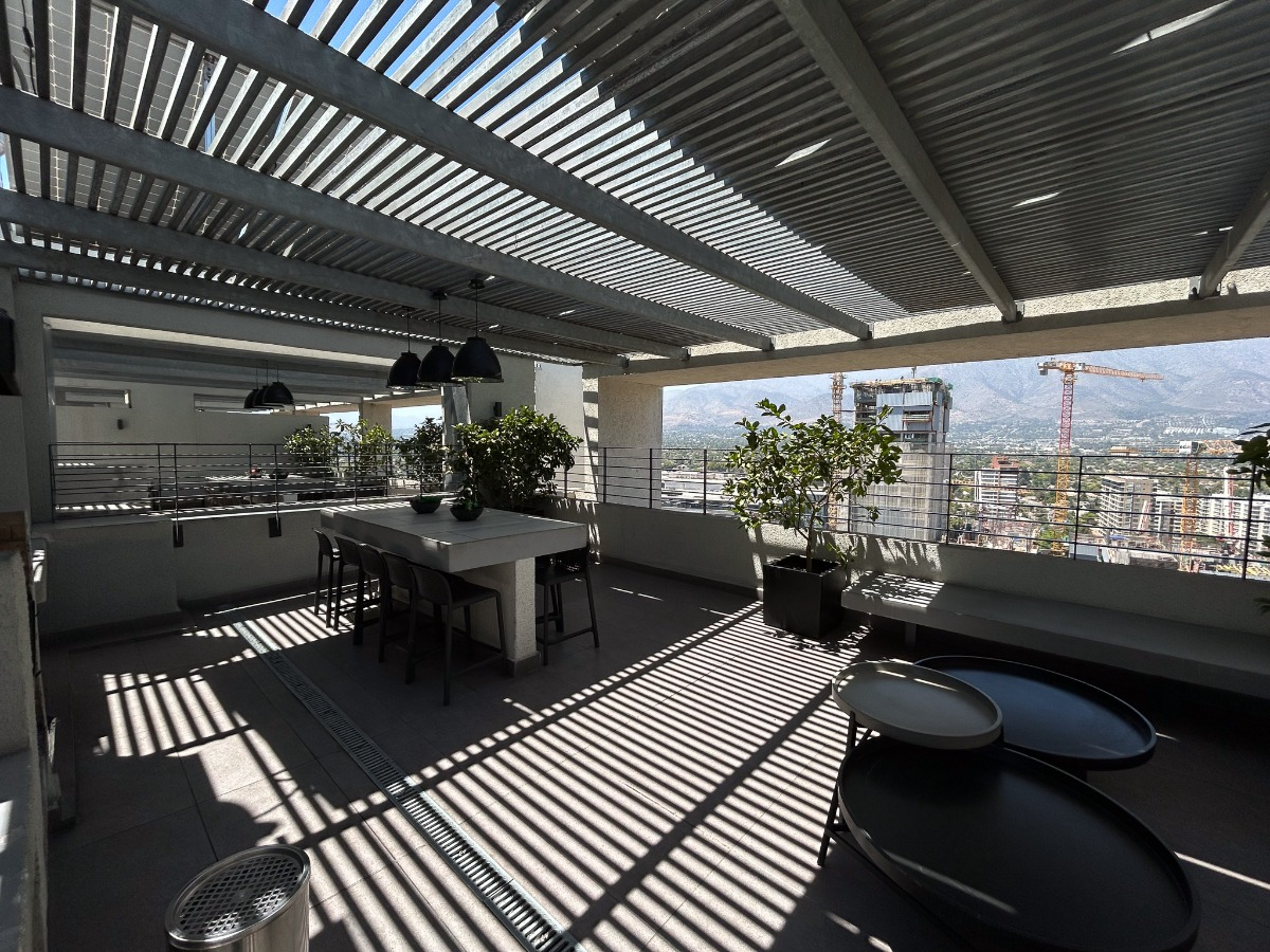 Venta Departamento P 2D en suite Walk-in cl&oacute;set 2B 1E 2Bd Plaza Ega&ntilde;a - &Ntilde;u&ntilde;oa