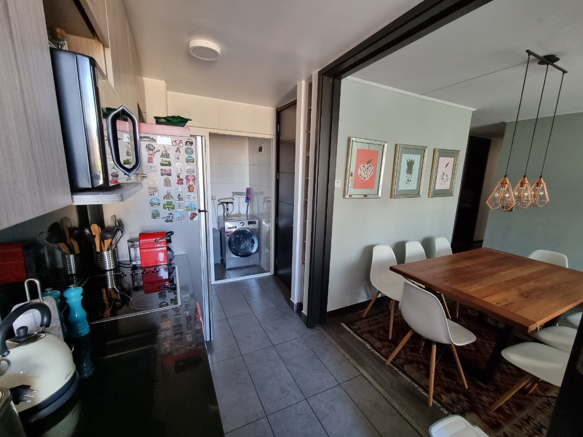 Arriendo Departamento 2D Alto Las Condes - Las Condes