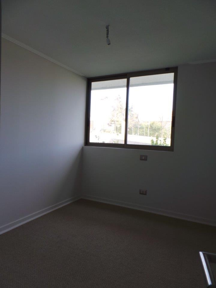 Arriendo Departamento SP 2D en suite Walk-in cl&oacute;set 2B 1E San Carlos de Apoquindo - Las Condes