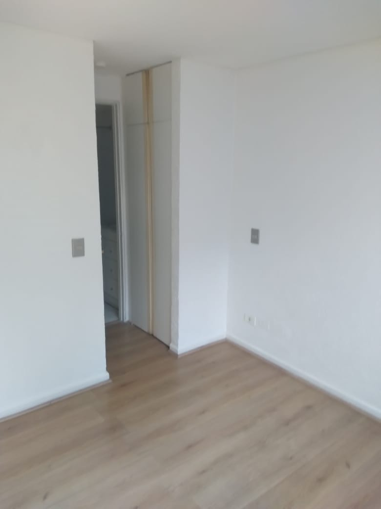 Arriendo Departamento NO 2D en suite 2B 1E 1B Parque Bicentenario - Vitacura