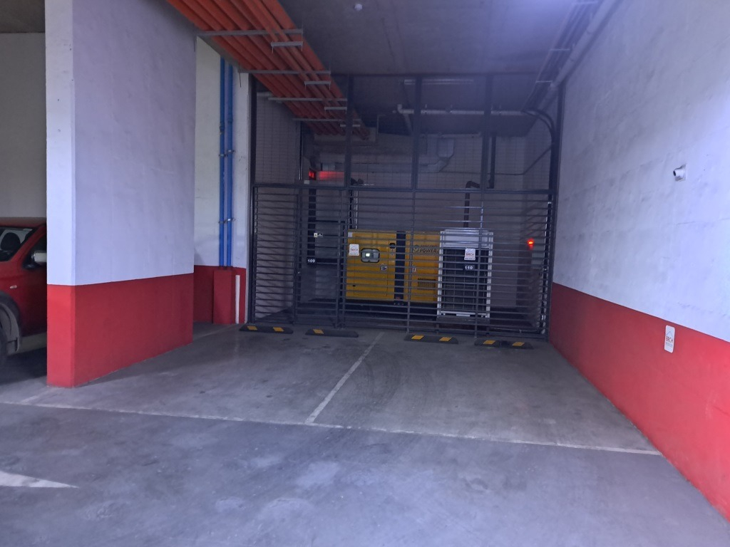 Venta Oficina NO 1B 1E 1B Plaza Italia - Providencia