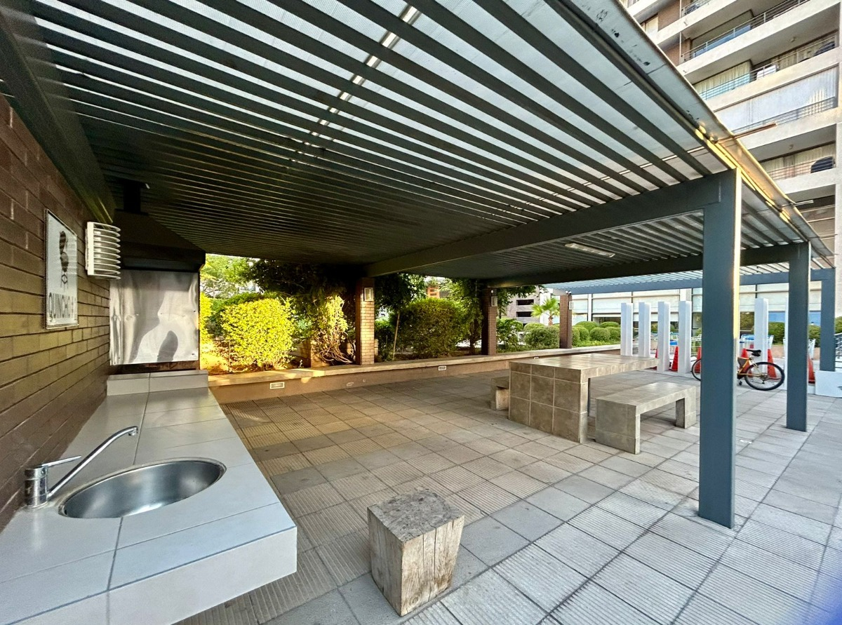 Venta Departamento 2D en suite Walk-in cl&oacute;set 2B 1E 1B Rotonda Atenas - Las Condes
