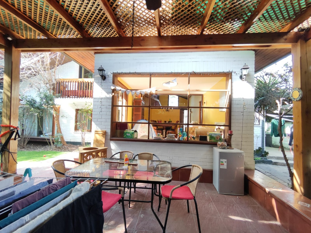 Venta Casa NOSP 6D en suite Walk-in cl&oacute;set 5B 3E 1B Pedro de Valdivia Norte - Providencia