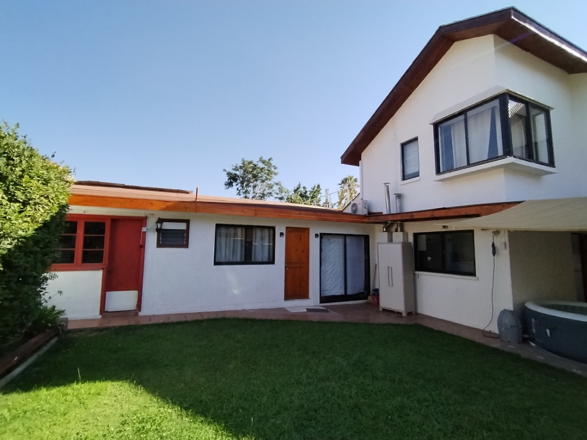 Venta Casa 6D Rotonda Atenas - Las Condes