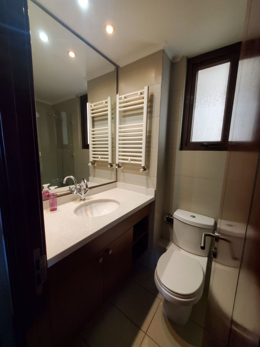 Arriendo Departamento 2D Alto Las Condes - Las Condes