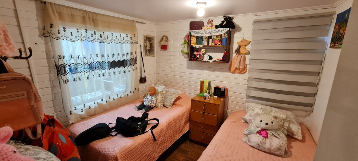 Venta Casa 2D 1B 1E 1B Antigua Lo Barnechea - Lo Barnechea