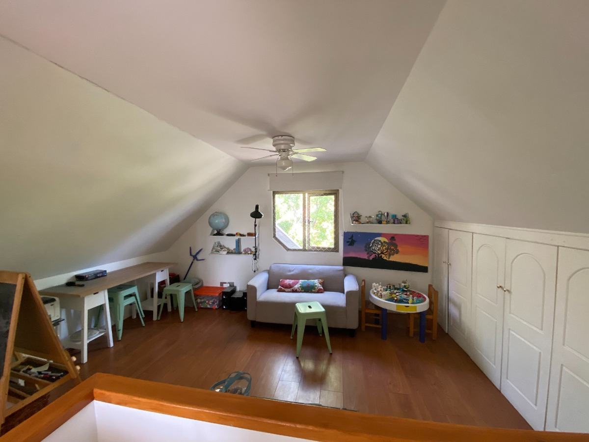 Venta Casa NOSP 4D en suite Walk-in cl&oacute;set 4B 2E 1B San Carlos de Apoquindo - Las Condes